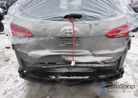 2016 Hyundai Santa Fe Sport 2.4L z USA, uszkodzony, nr VIN 5XYZUDLBXGG320320